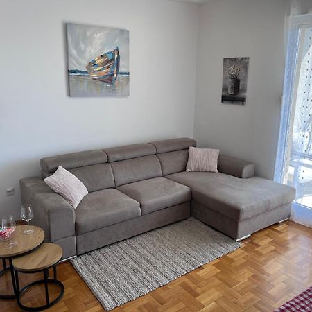 Spacious Apartment Smile With Terrace And Secure Garage Сплит Экстерьер фото