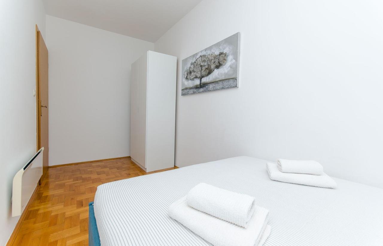 Spacious Apartment Smile With Terrace And Secure Garage Сплит Экстерьер фото