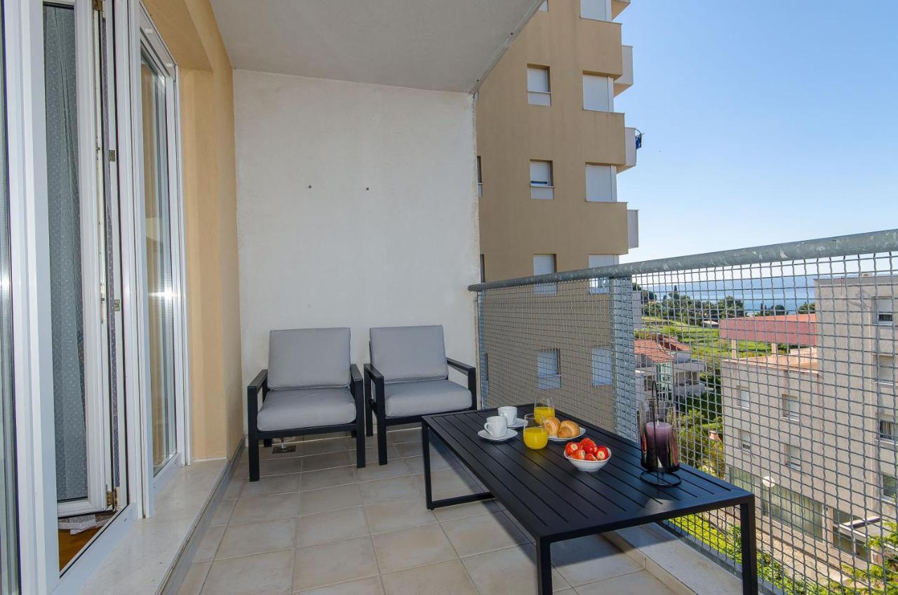Spacious Apartment Smile With Terrace And Secure Garage Сплит Экстерьер фото
