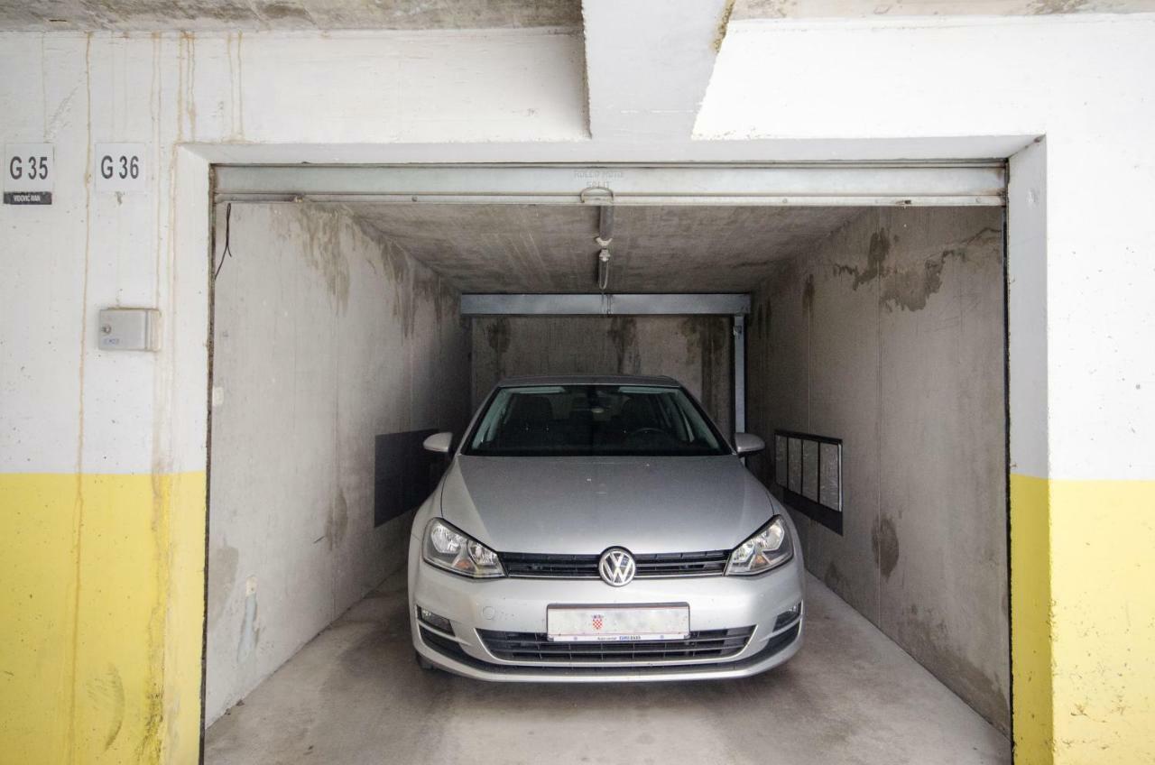 Spacious Apartment Smile With Terrace And Secure Garage Сплит Экстерьер фото
